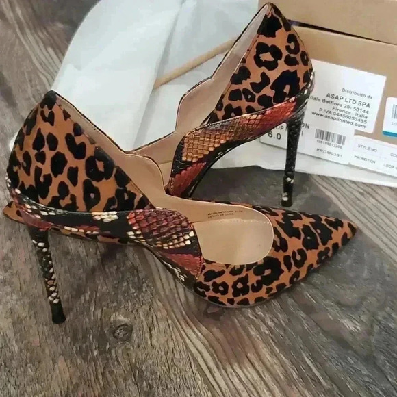 Steve Madden pumps NWT - Picture 2 of 11